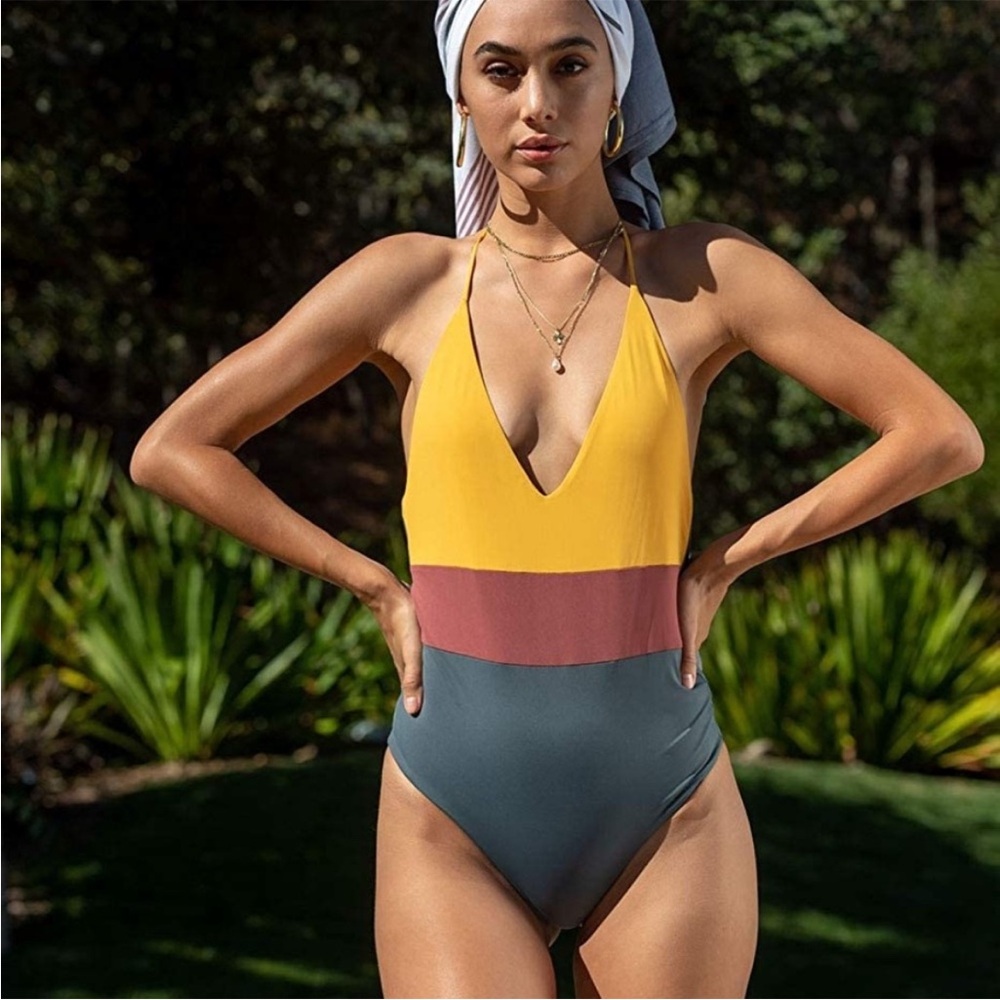Tavik swimwear. Reversible